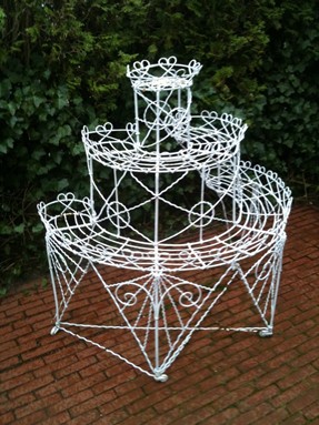/Portals/0/UltraMediaGallery/485/13/thumbs/1.wrought iron plant stand.jpg